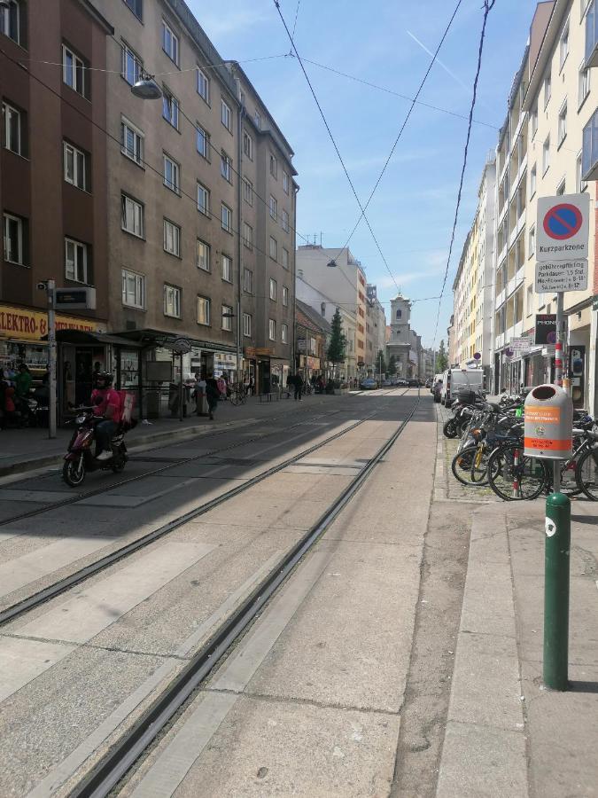 Alpha 7min To The Centar Appartement